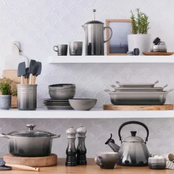 Le Creuset - Pepermolen Flint 21cm