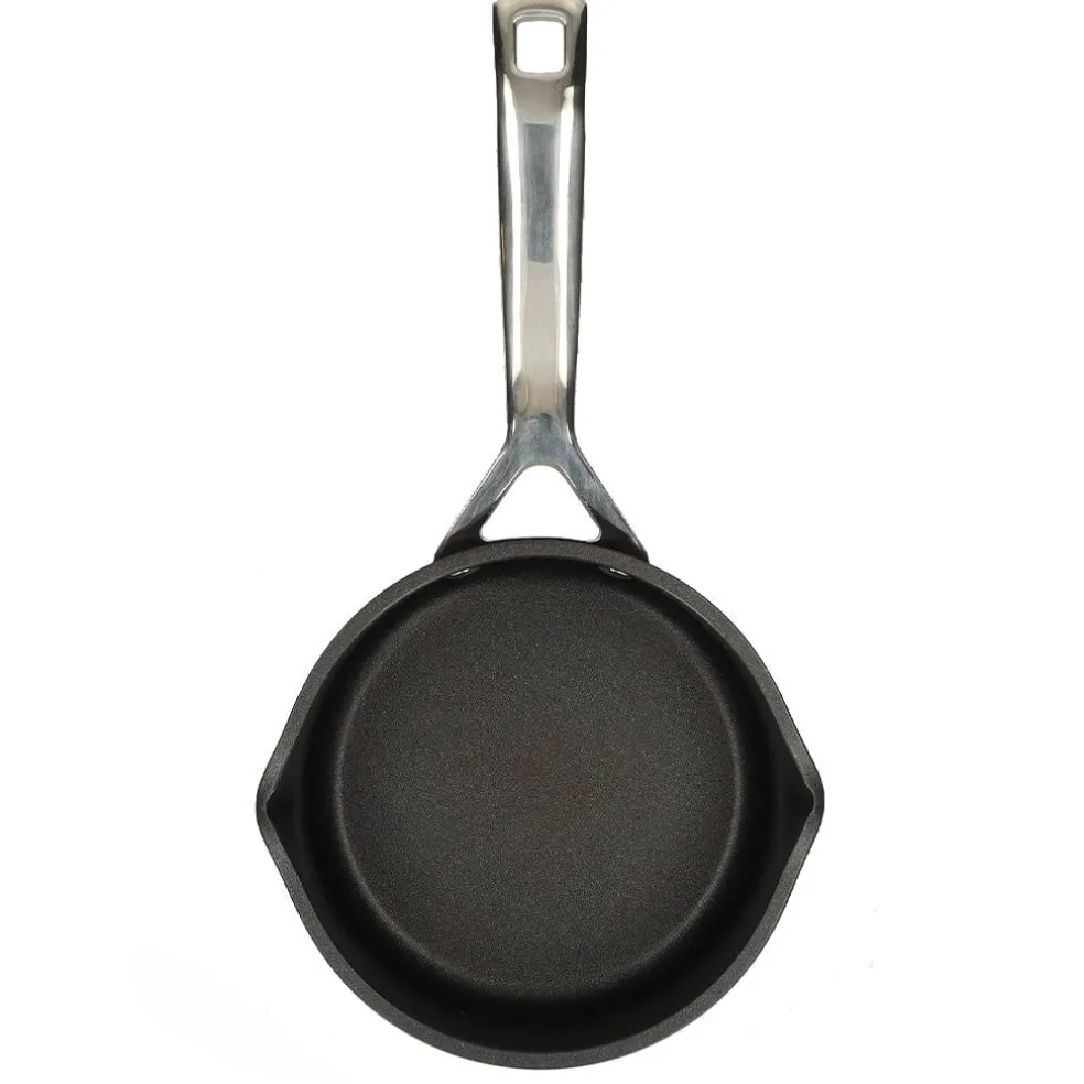 Le Creuset - Steelpan met schenktuitjes 16 cm