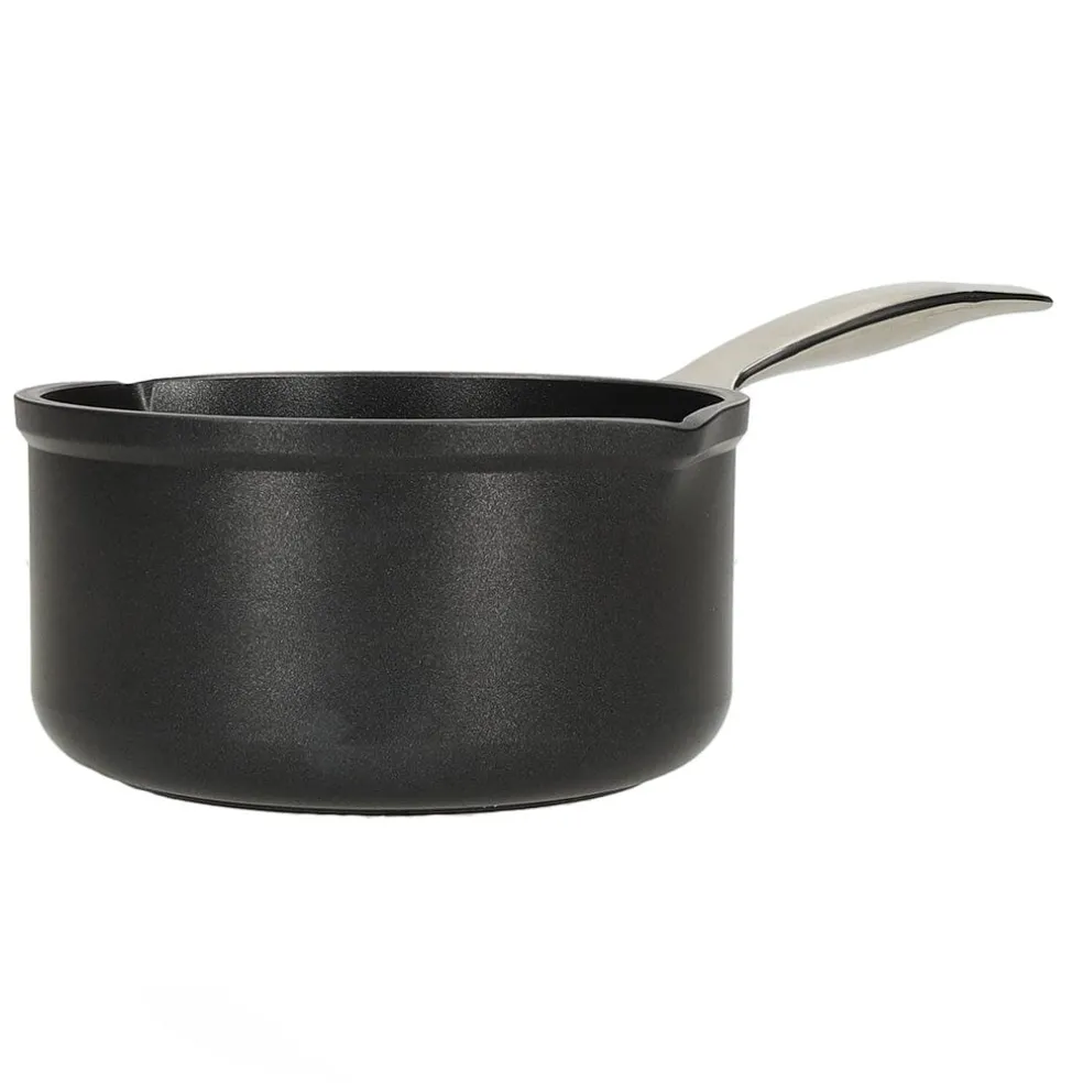 Le Creuset - Steelpan met schenktuitjes 16 cm