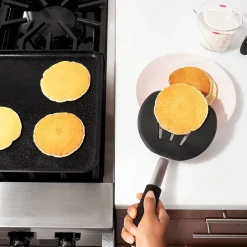 OXO - Pannenkoekspatel silic., 30 cm