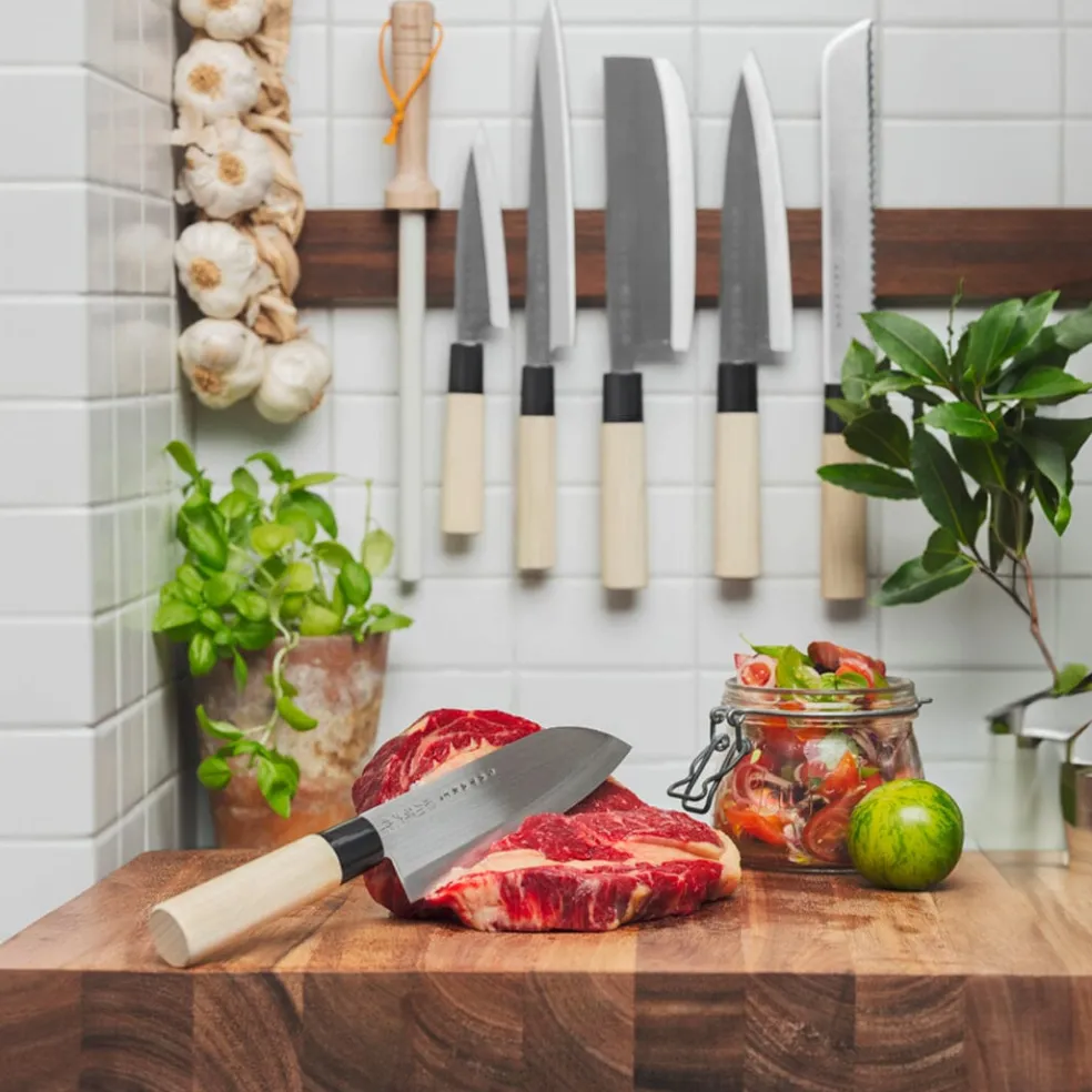 Satake - Japanse santoku mes Magnolia Wood 17 cm